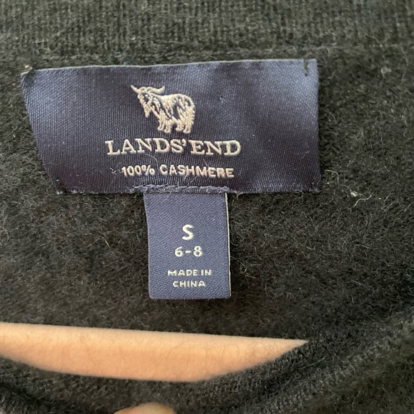Lands’ End Basic Black Cashmere Crewneck Sweater - Picture 4 of 10